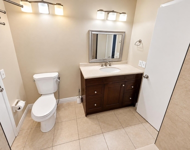 12027 Sw 10th Street - Photo Thumbnail 7