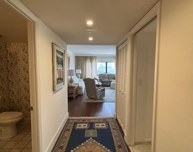 5000 N Ocean Boulevard - Photo Thumbnail 9