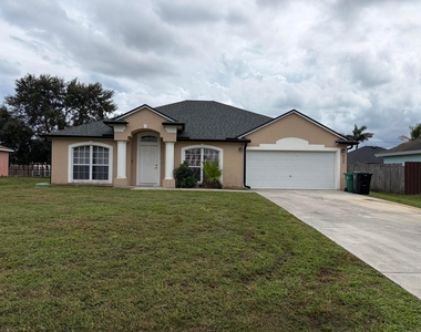 932 Sw Mcelroy Avenue - Photo Thumbnail 1