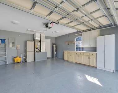 1108 Coverbrook Lane - Photo Thumbnail 25