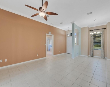 1108 Coverbrook Lane - Photo Thumbnail 6