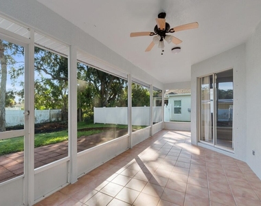 1108 Coverbrook Lane - Photo Thumbnail 23