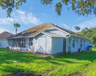1108 Coverbrook Lane - Photo Thumbnail 2