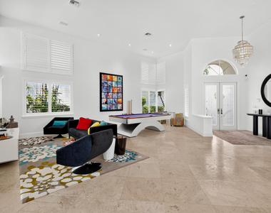 3508 Nw Clubside Circle - Photo Thumbnail 4