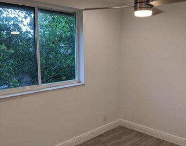 10147 W Atlantic Boulevard - Photo Thumbnail 19