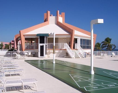 111 Briny Avenue - Photo Thumbnail 25