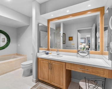 68 Eastgate Drive - Photo Thumbnail 15