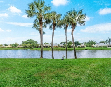 68 Eastgate Drive - Photo Thumbnail 23