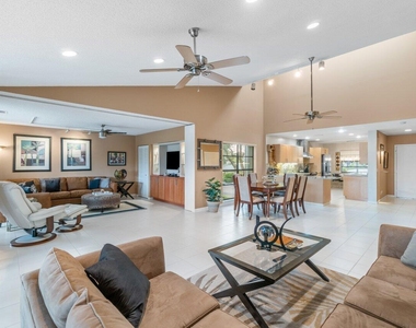 68 Eastgate Drive - Photo Thumbnail 9