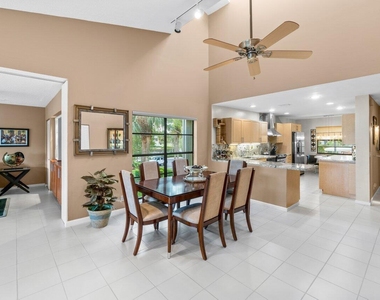 68 Eastgate Drive - Photo Thumbnail 7