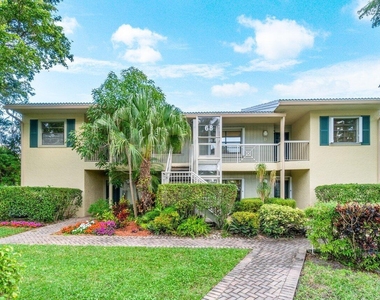 68 Eastgate Drive - Photo Thumbnail 27