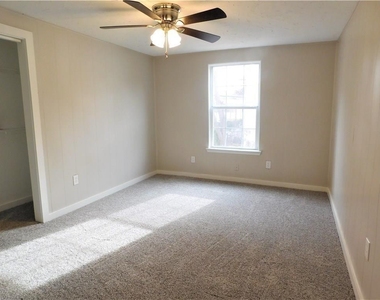 401 S Arizona Drive - Photo Thumbnail 18