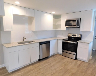 401 S Arizona Drive - Photo Thumbnail 11