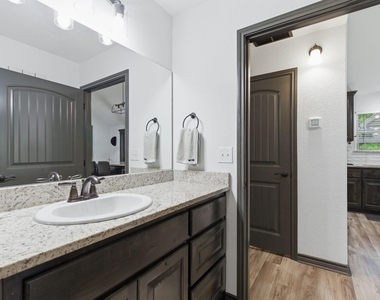 2926 Paluxy Trail - Photo Thumbnail 12