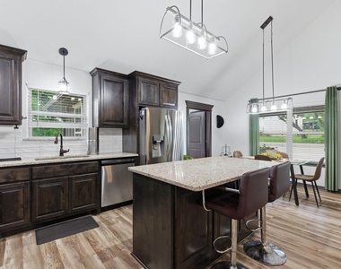 2926 Paluxy Trail - Photo Thumbnail 1