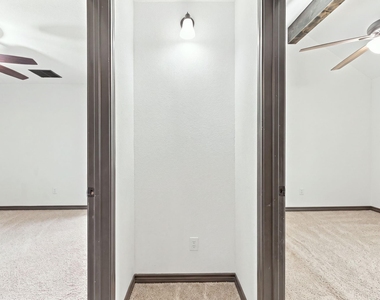 2926 Paluxy Trail - Photo Thumbnail 10