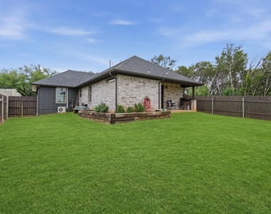 2926 Paluxy Trail - Photo Thumbnail 25