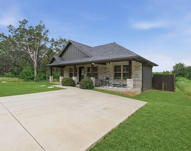 2926 Paluxy Trail - Photo Thumbnail 21