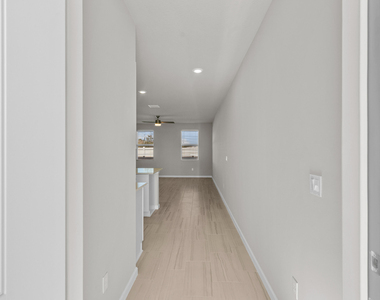 5622 Se Edgewater Circle - Photo Thumbnail 20