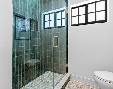 115 Bonnie Briar Lane - Photo Thumbnail 15