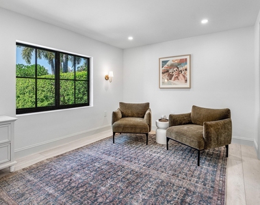115 Bonnie Briar Lane - Photo Thumbnail 23