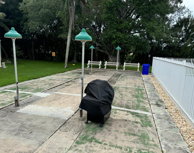 4730 Nw 10th Court - Photo Thumbnail 17