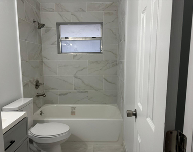 4730 Nw 10th Court - Photo Thumbnail 6