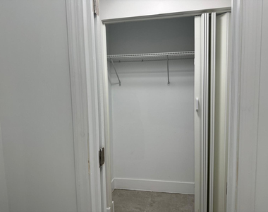 4730 Nw 10th Court - Photo Thumbnail 12