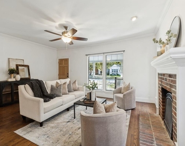 6307 Palo Pinto Avenue - Photo Thumbnail 3