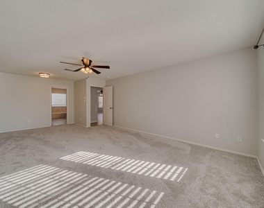9220 Harrisburg Lane - Photo Thumbnail 17
