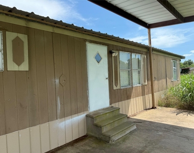 3277 Hidalgo - Photo Thumbnail 1