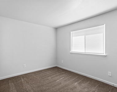 3020 P Avenue - Photo Thumbnail 15
