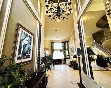 10997 Canary Island Court - Photo Thumbnail 9