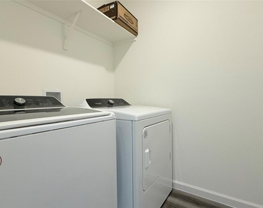 613 Delaware Avenue - Photo Thumbnail 22