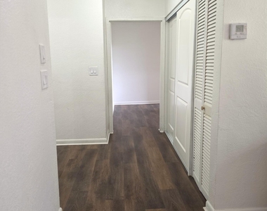 2424-2440 Nw 21st Street - Photo Thumbnail 21