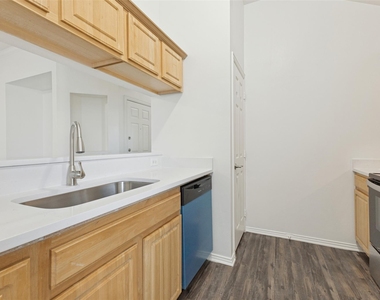 252 Wyndham Meadows Way - Photo Thumbnail 5