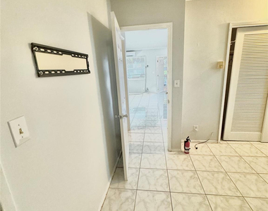 1500 Ne 62nd Street - Photo Thumbnail 9