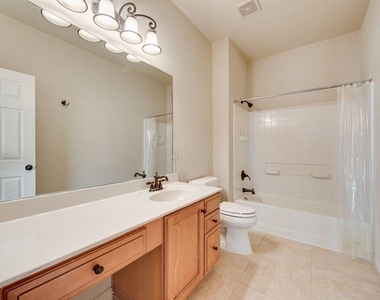5846 Pinebrook Drive - Photo Thumbnail 12