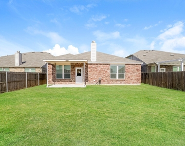 713 Jonius Creek Drive - Photo Thumbnail 14