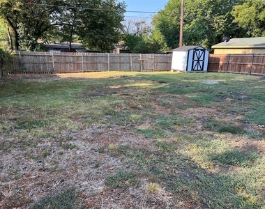 513 Cascade Drive - Photo Thumbnail 10