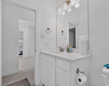 3740 Coldstream Drive - Photo Thumbnail 27