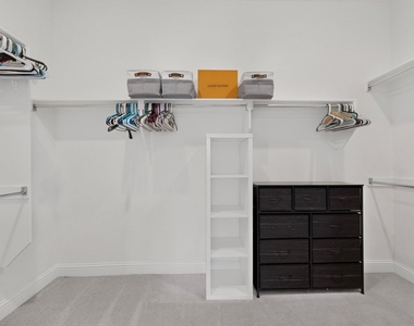 3740 Coldstream Drive - Photo Thumbnail 33