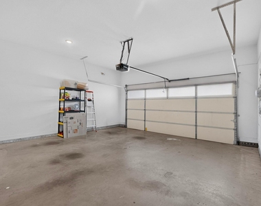 3740 Coldstream Drive - Photo Thumbnail 35
