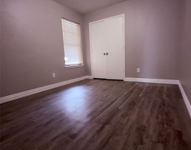 2612 S Meadow Drive - Photo Thumbnail 19