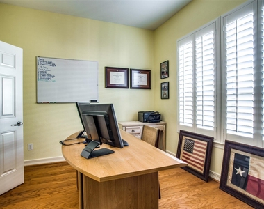 3610 Gillespie Street - Photo Thumbnail 11
