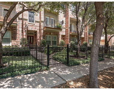 3610 Gillespie Street - Photo Thumbnail 14