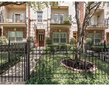 3610 Gillespie Street - Photo Thumbnail 12