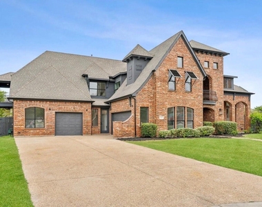 1750 Greenwood Court - Photo Thumbnail 33