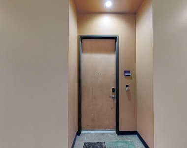 2502 Live Oak Street - Photo Thumbnail 2