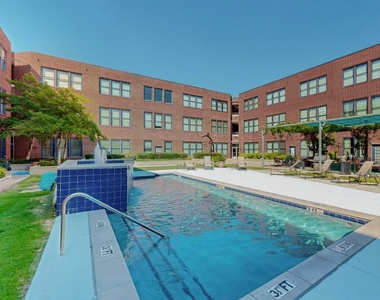 2502 Live Oak Street - Photo Thumbnail 30